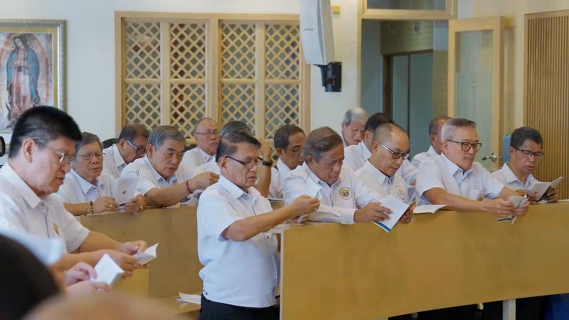 Knights from the Philippines