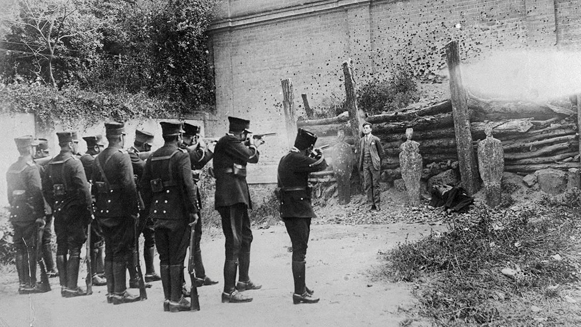 firing squad in mexico city
